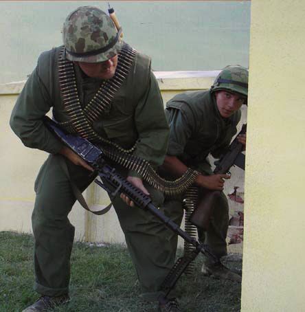 HUEMARINES4.jpg